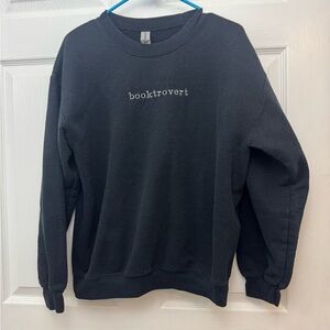 Women’s Black Booktrovert Sweatshirt Size Medium